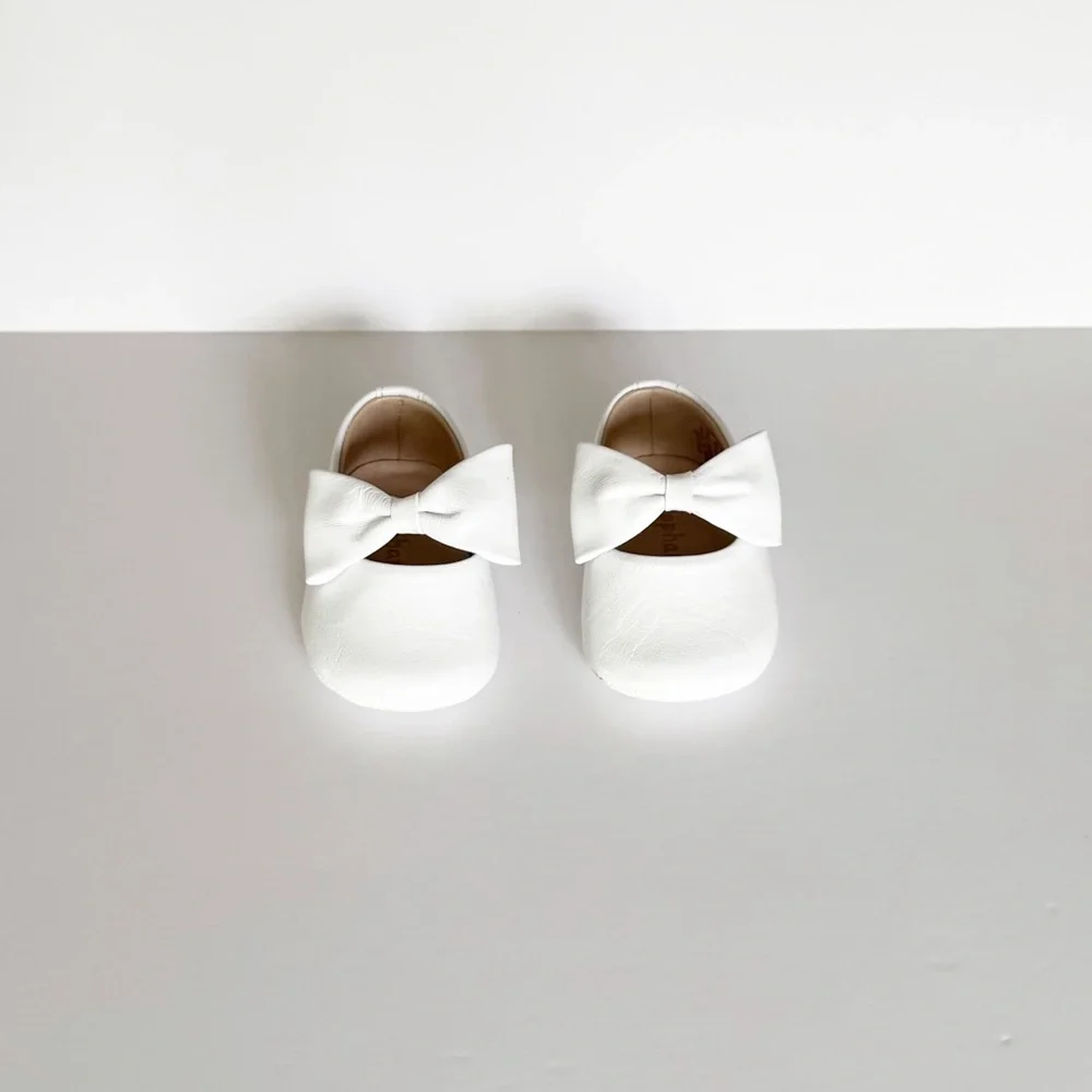 Elephantito Baby Ballerina Shoes with Bow - Picture 2 of 11